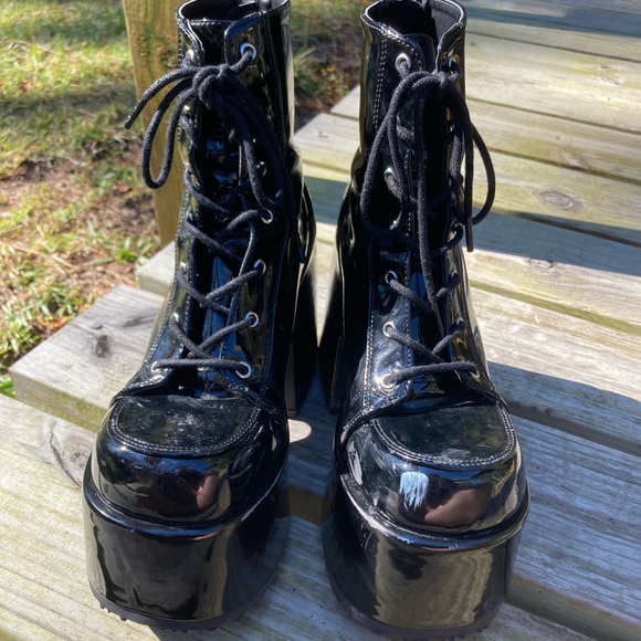 black demonias - Picture 6 of 6